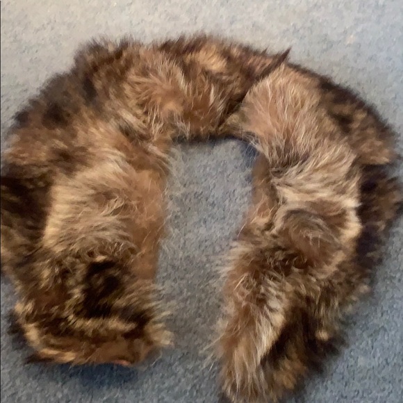 Accessories - Vintage real Raccoon fur collar scarf